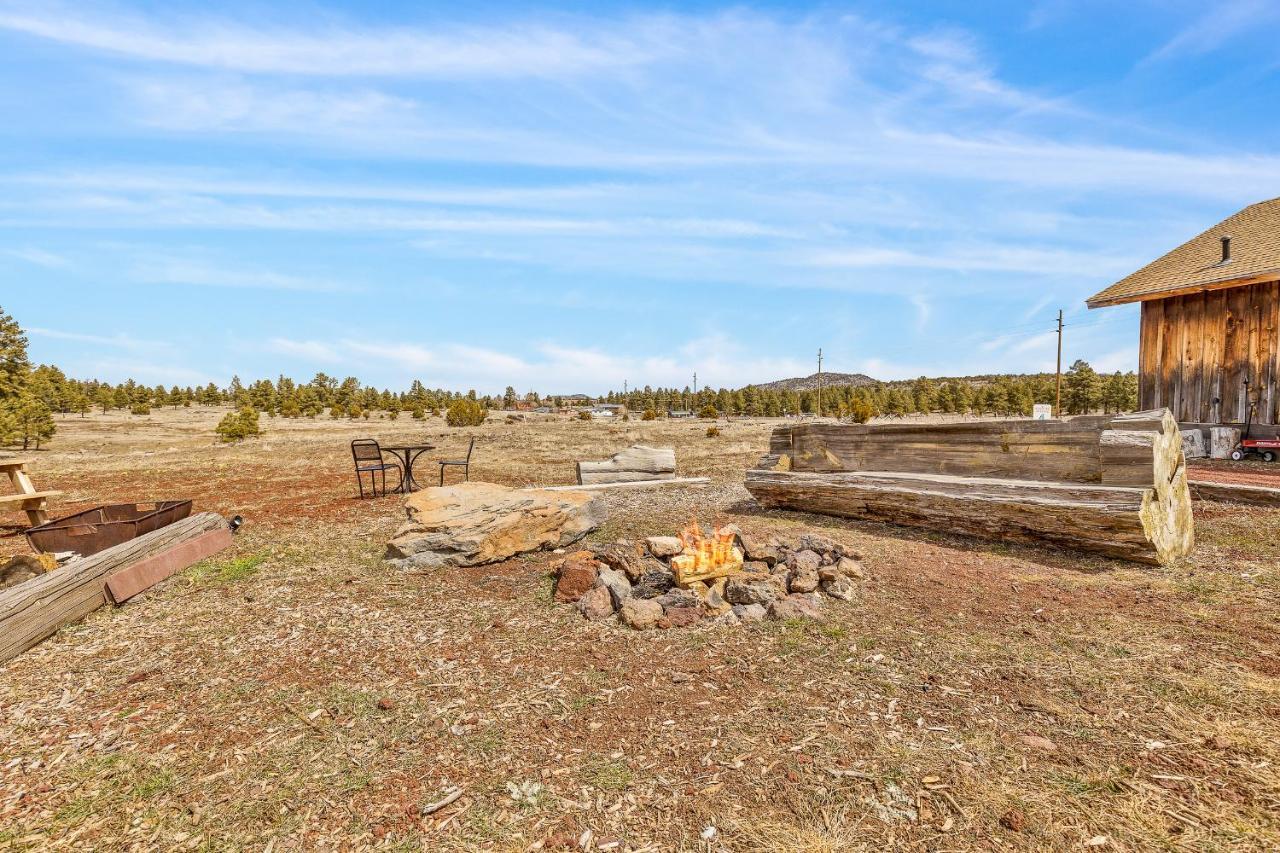 Trapper'S Rendezvous Bed & Breakfast Уилямс Екстериор снимка