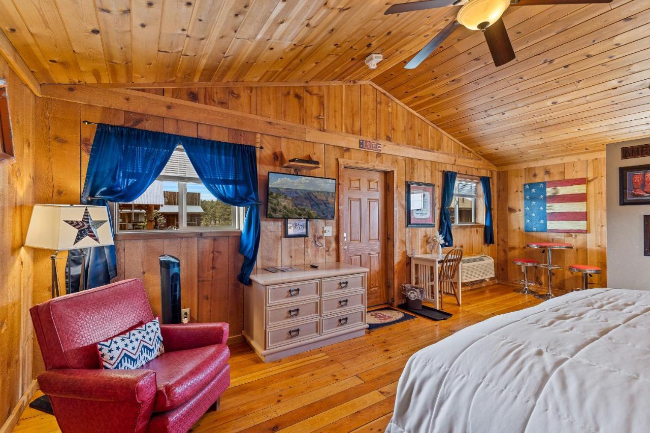 Trapper'S Rendezvous Bed & Breakfast Уилямс Екстериор снимка