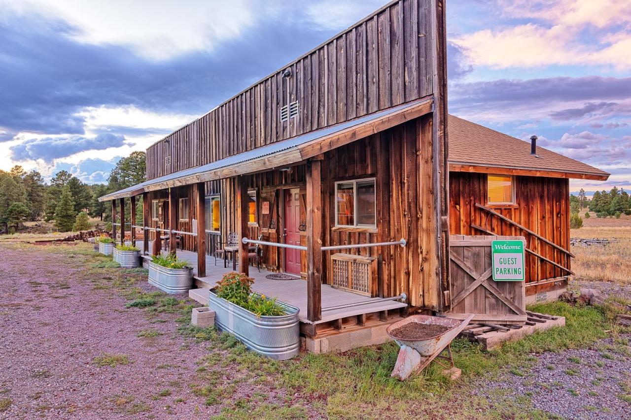 Trapper'S Rendezvous Bed & Breakfast Уилямс Екстериор снимка