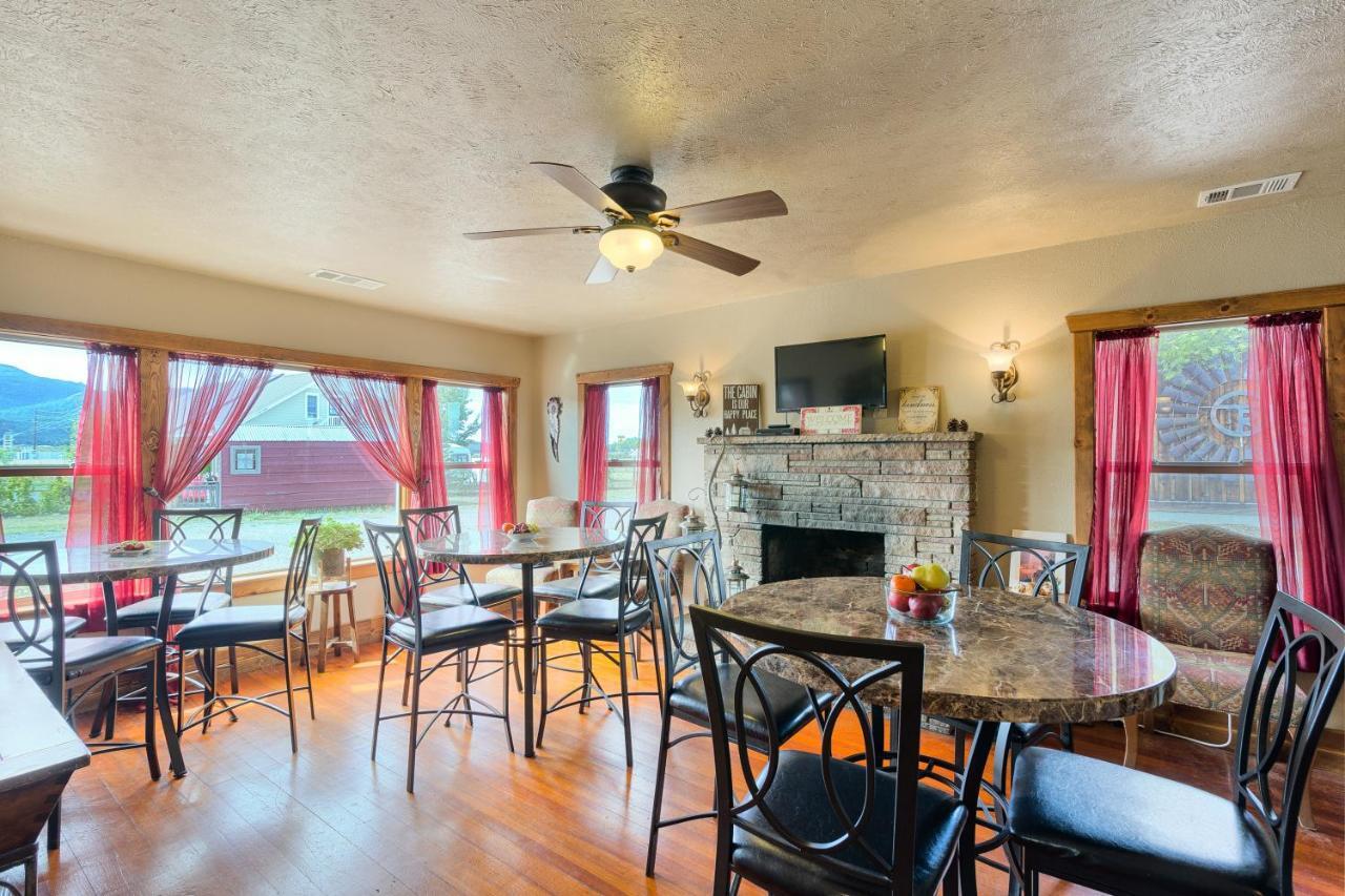 Trapper'S Rendezvous Bed & Breakfast Уилямс Екстериор снимка